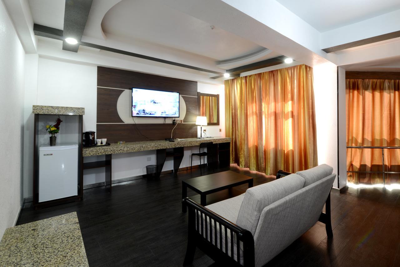 Zolo Hotel Ulaanbaatar Esterno foto