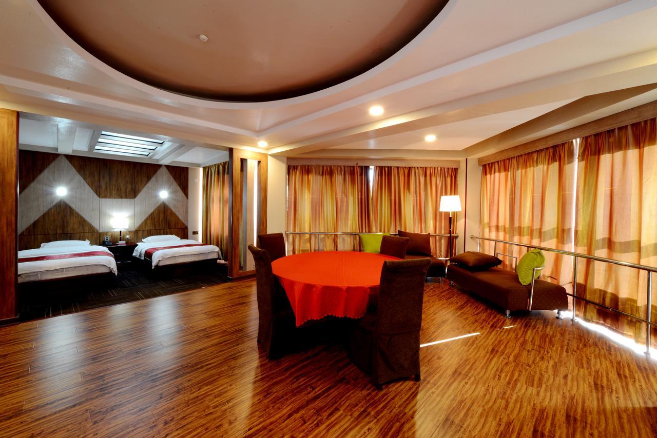 Zolo Hotel Ulaanbaatar Esterno foto